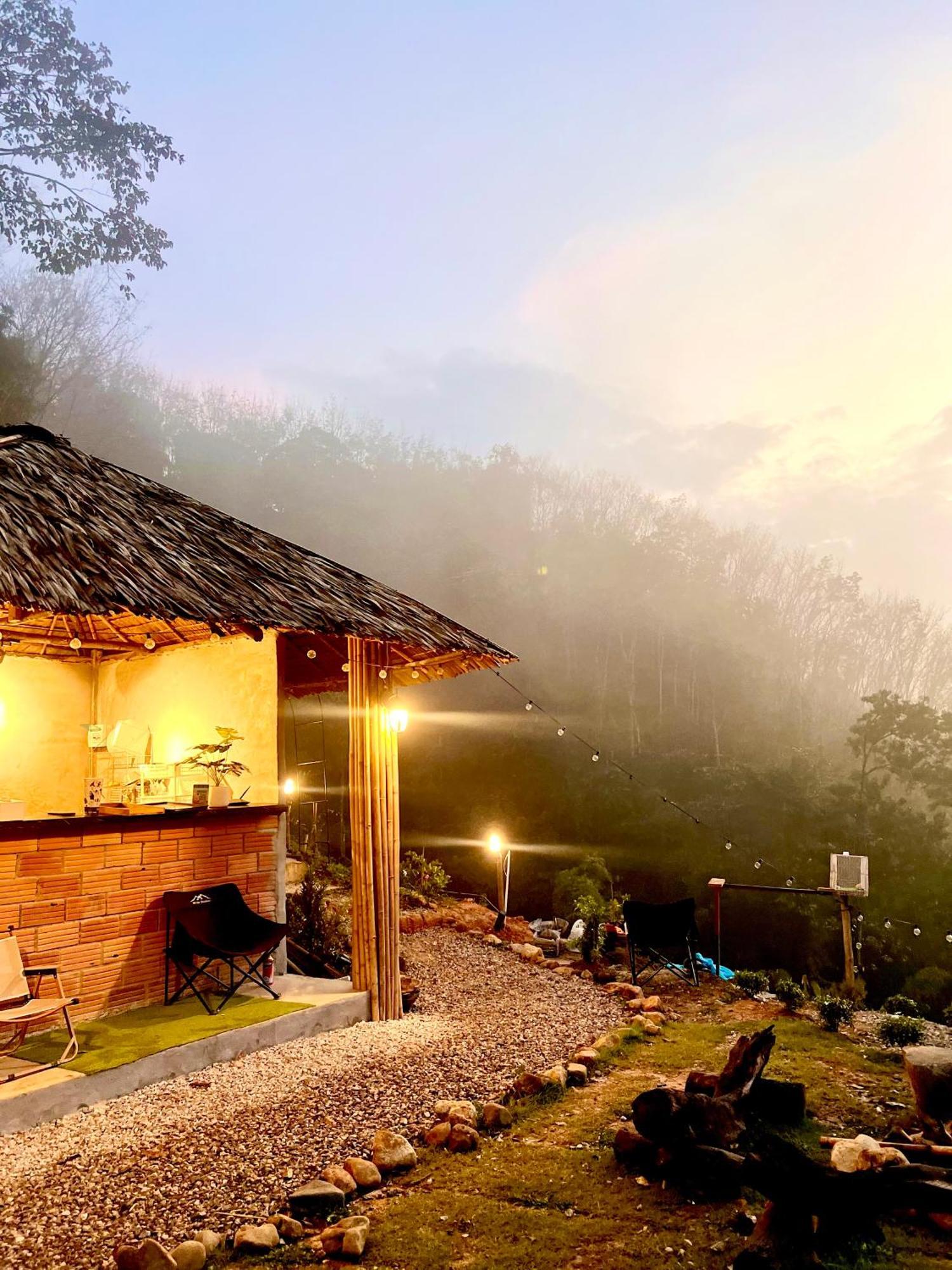 Camping Phutajoy Khaosok แคมป์ปิ้งภูตาจ้อยเขาศก Ban Thung Lang Tham Екстер'єр фото