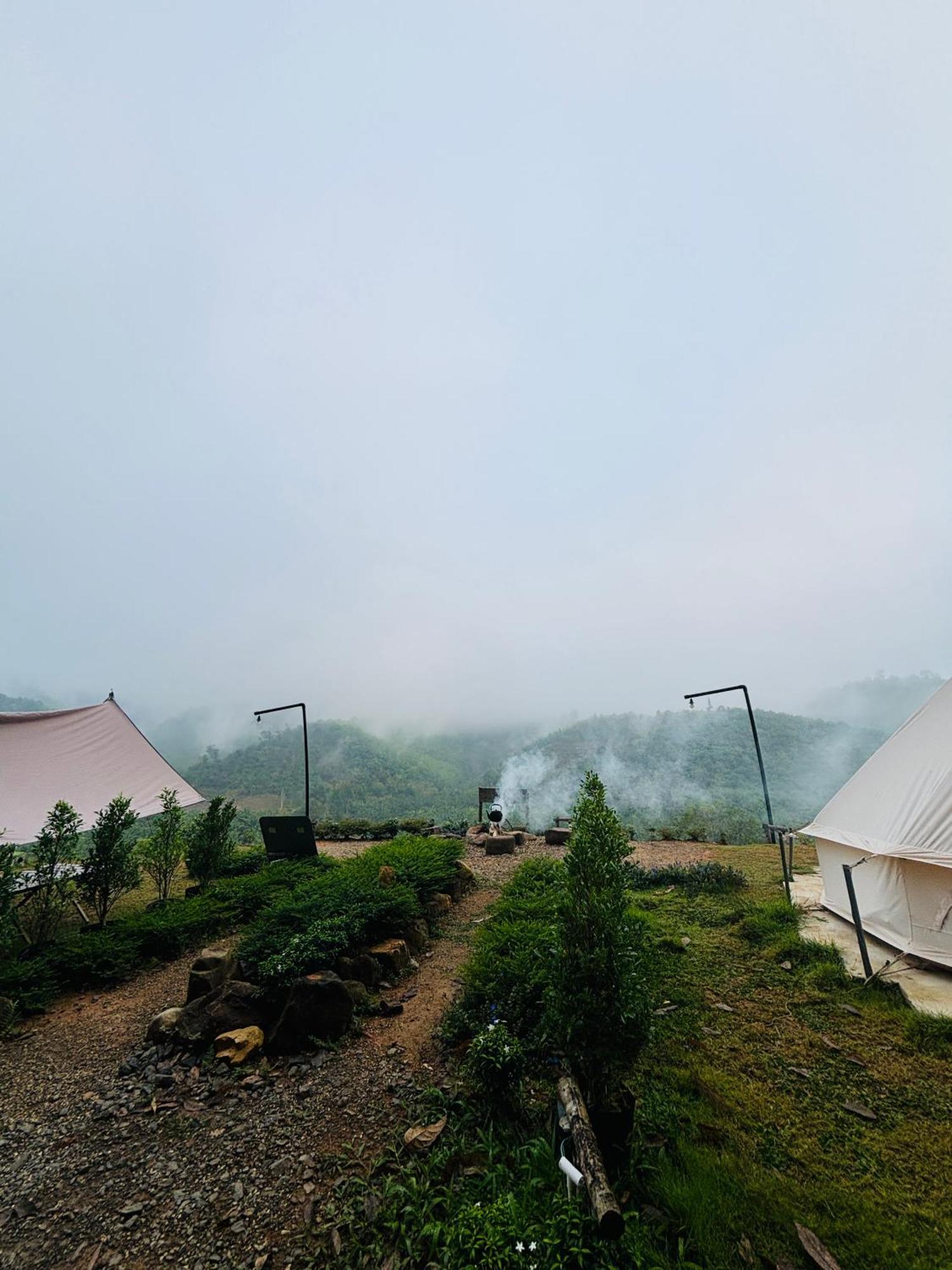 Camping Phutajoy Khaosok แคมป์ปิ้งภูตาจ้อยเขาศก Ban Thung Lang Tham Екстер'єр фото
